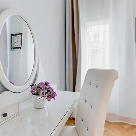 Old Town Royal Two Bedroom Διαμέρισμα Πράγα
