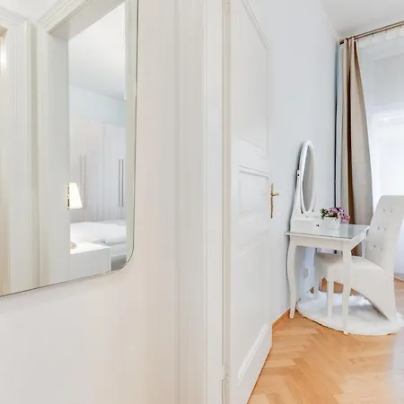 Old Town Royal Two Bedroom Apartmán Praha