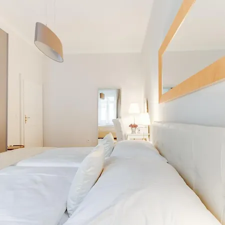 Apartmán Old Town Royal Two Bedroom Praha
