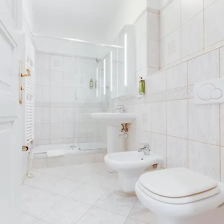 Old Town Royal Two Bedroom Πράγα